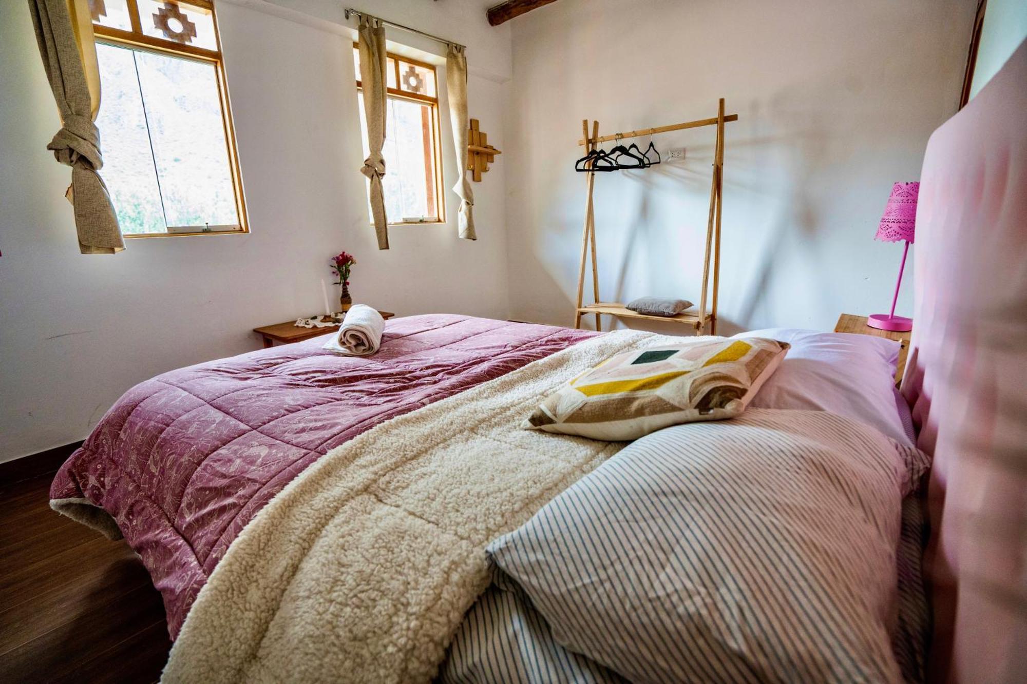 Blue Lotus Retreat Center Bed & Breakfast Pisac Exterior photo